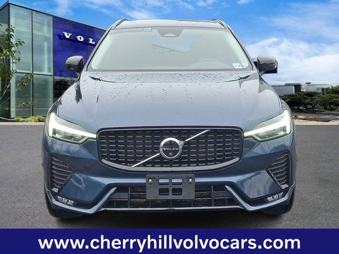Certified 2023 Volvo XC60 B5 Plus w/ Climate Package image 2