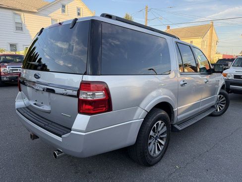 Used 2017 Ford Expedition EL XLT w/ Equipment Group 202A AWD/4WD image 7