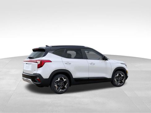 New 2026 Kia Seltos S image 6