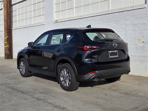 New 2025 MAZDA CX-5 AWD 2.5 S w/ Select Package image 4