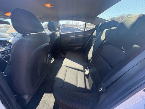 Used 2018 Hyundai Elantra SEL FWD image 10