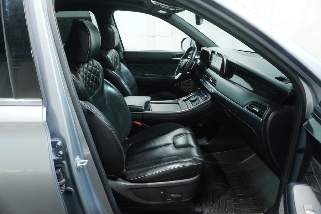 Used 2020 Hyundai Palisade Limited AWD/4WD image 16