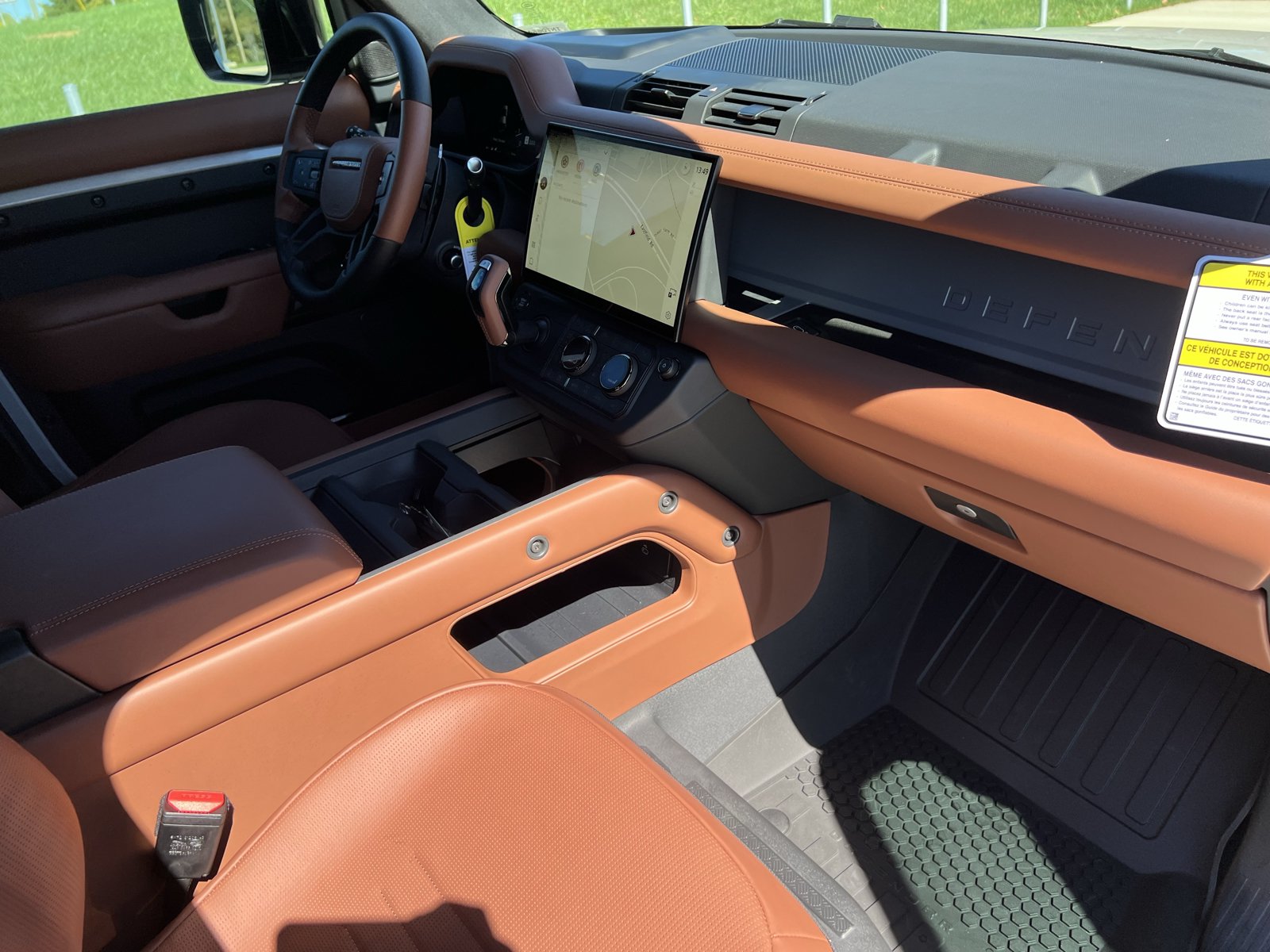 New 2026 Land Rover Defender 110 AWD/4WD image 3