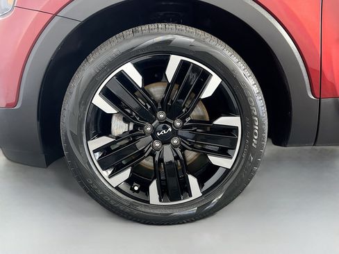 Used 2023 Kia Telluride SX image 32