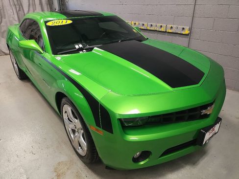 Used 2011 Chevrolet Camaro LT w/ RS Package RWD image 5