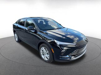 Used 2025 Buick Envista Preferred video 2