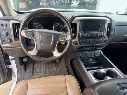 Used 2018 GMC Sierra 1500 Denali w/ Denali Ultimate Package AWD/4WD image 13
