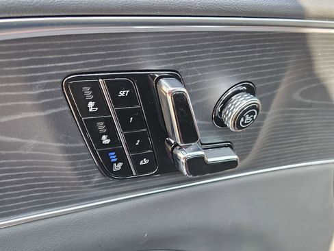 New 2025 Cadillac Lyriq Sport w/ LPO, Floor Liner Package RWD image 20