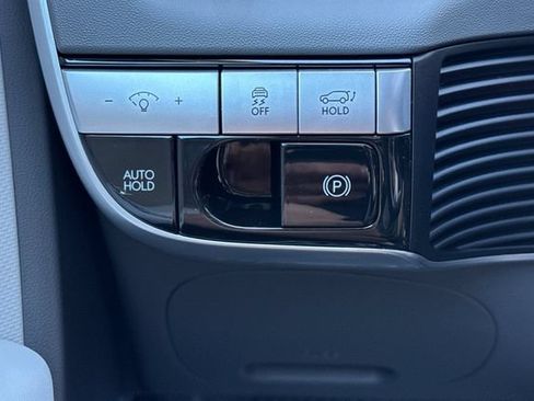 Used 2024 Hyundai Ioniq 5 SEL RWD image 32