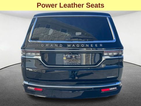 Used 2024 Jeep Grand Wagoneer Series III AWD/4WD image 12