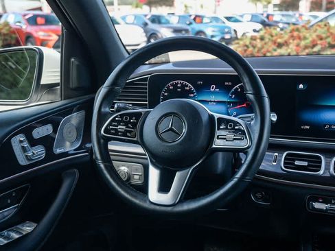 Used 2020 Mercedes-Benz GLE 350 4MATIC w/ Premium Package image 12