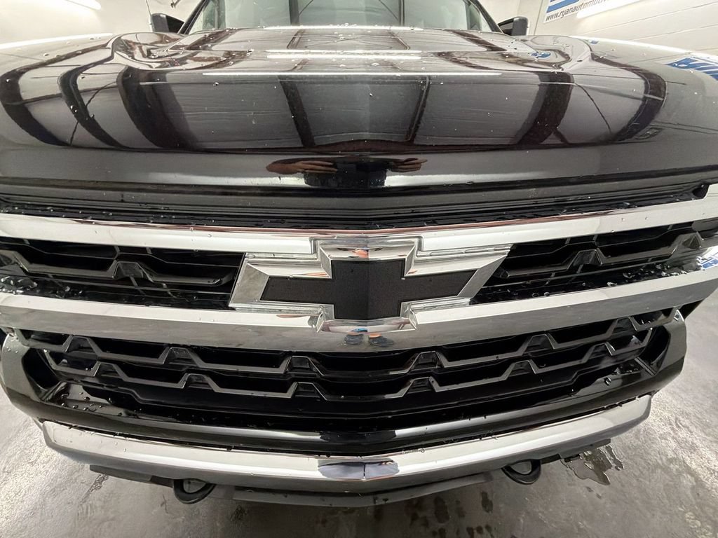 Used 2025 Chevrolet Silverado 1500 LT w/ Max Trailering Package AWD/4WD image 29