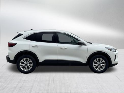 Certified 2023 Ford Escape Active AWD/4WD image 7