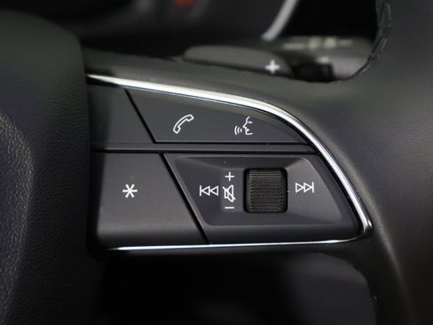 Used 2024 Audi Q3 2.0T Premium Plus w/ Premium Plus Package image 43