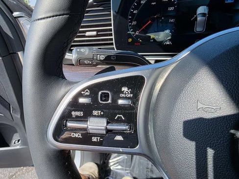 Used 2022 Mercedes-Benz GLE 350 4MATIC image 19