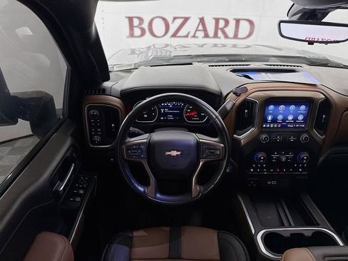 Used 2022 Chevrolet Silverado 3500 High Country image 27