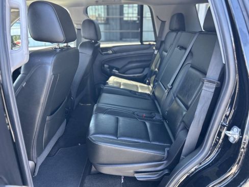 Used 2018 Chevrolet Tahoe LT w/ LT Signature Package AWD/4WD image 18