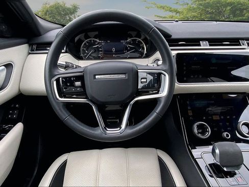 Used 2023 Land Rover Range Rover Velar R-Dynamic S AWD/4WD image 8
