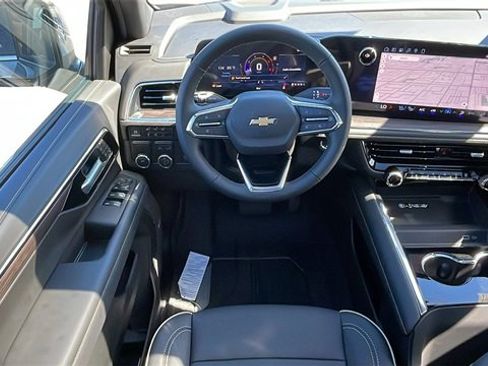 New 2026 Chevrolet Suburban Premier w/ Sun And Tow Package image 13