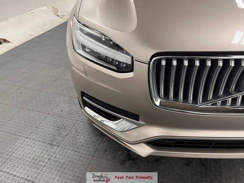 Used 2024 Volvo XC90 B6 Plus w/ Protection Package Premier AWD/4WD image 9