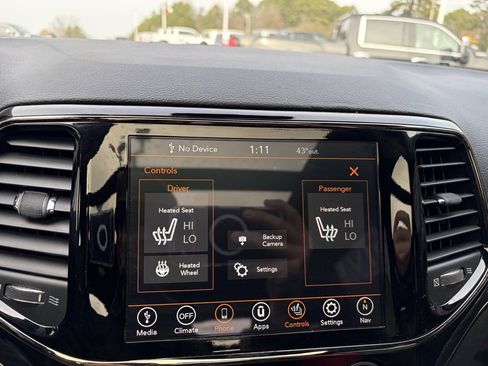 Used 2019 Jeep Grand Cherokee Limited X image 15