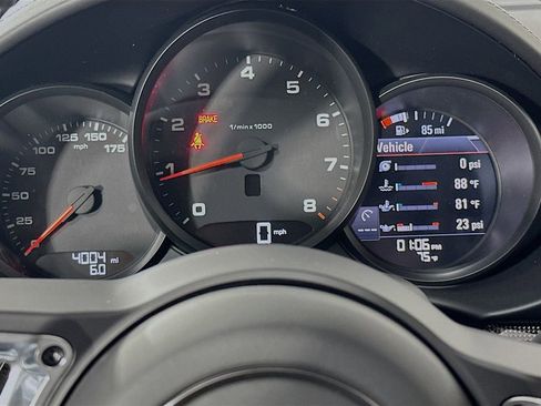 New 2025 Porsche 718 Cayman image 13