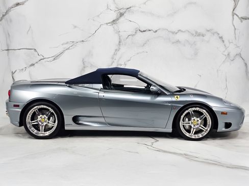 Used 2002 Ferrari 360 Spider RWD image 12