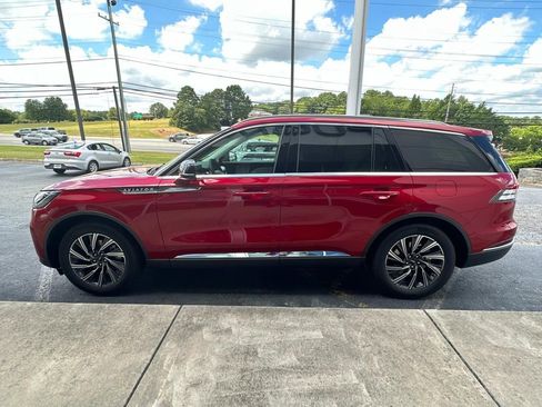 New 2025 Lincoln Aviator 2WD image 5