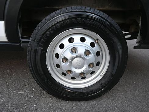 Used 2023 Ford Transit 250 Medium Roof AWD w/ Load Area Protection Package image 29