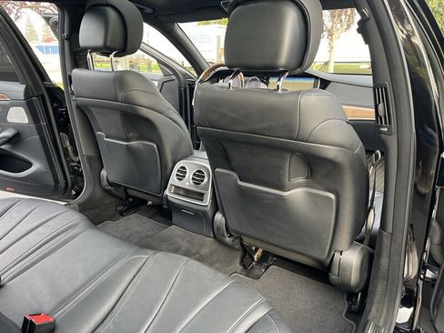 Used 2014 Mercedes-Benz S 550 Sedan image 36