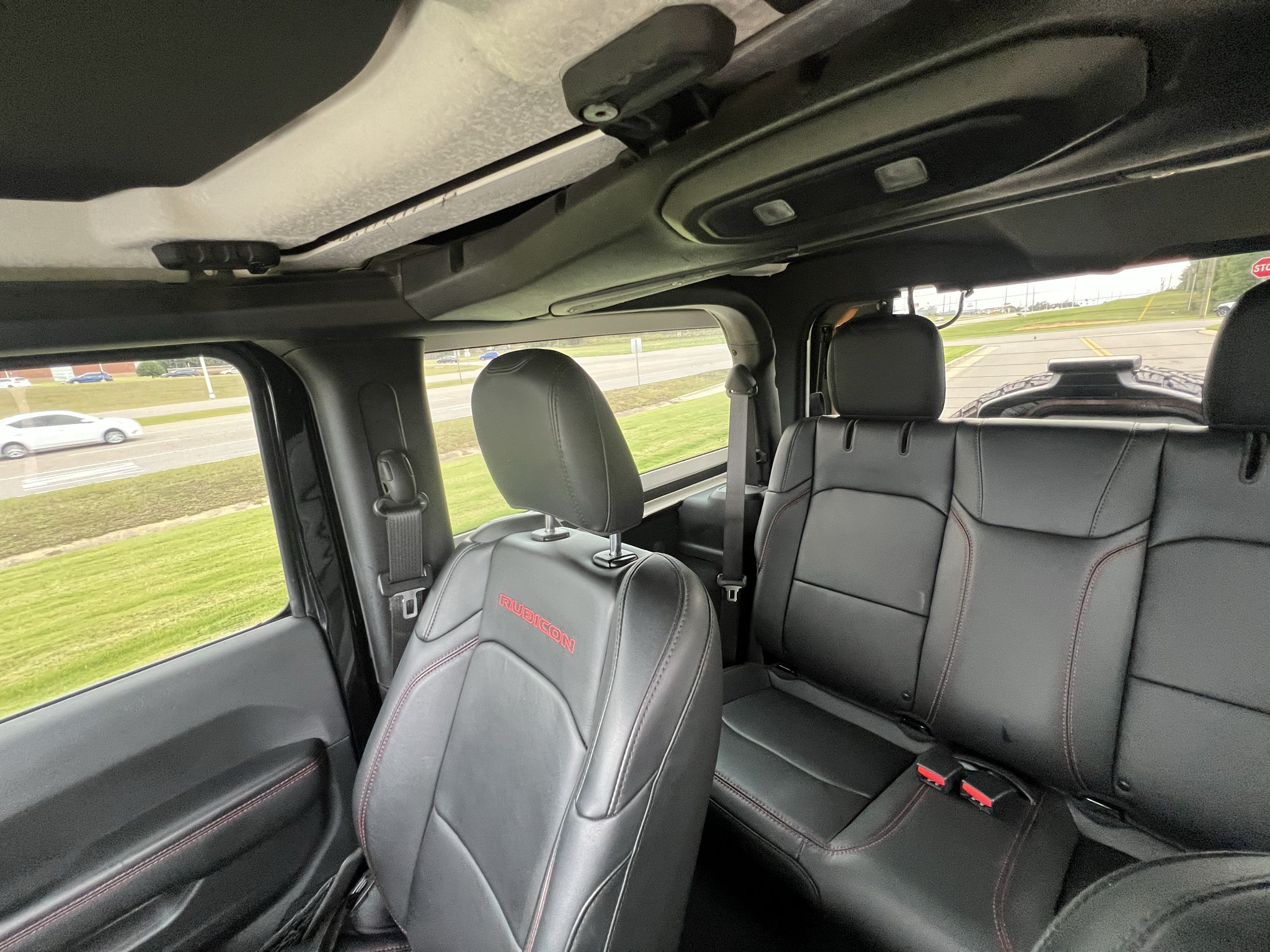 Certified 2024 Jeep Wrangler Rubicon AWD/4WD image 22