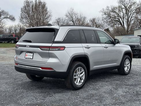 New 2026 Jeep Grand Cherokee Laredo X AWD/4WD image 21