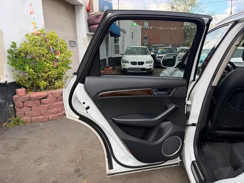Used 2012 Audi Q5 2.0T Premium Plus image 28