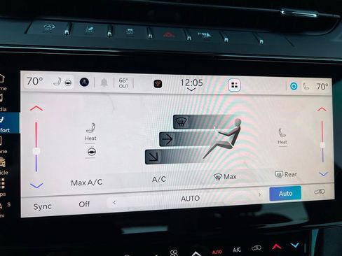 New 2026 Jeep Grand Cherokee Limited AWD/4WD image 36