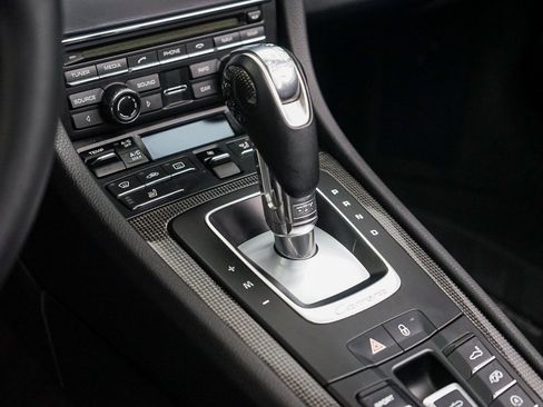 Used 2014 Porsche 911 Carrera image 30