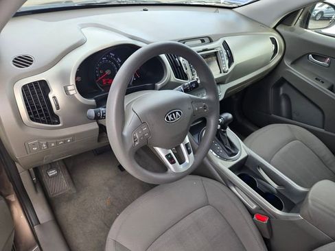 Used 2012 Kia Sportage LX w/ Navigation Pkg image 13