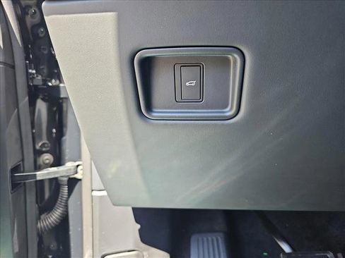 New 2025 Land Rover Range Rover Sport image 26