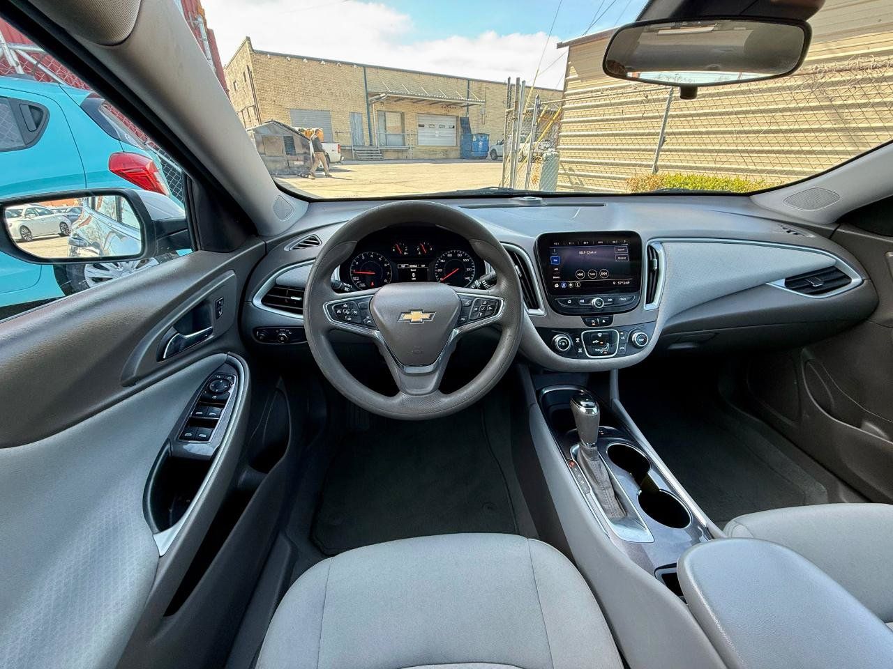 Used 2020 Chevrolet Malibu LS w/ Driver Confidence Package II FWD image 15
