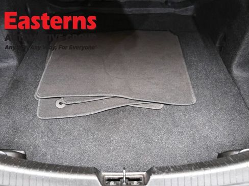 Used 2023 Chevrolet Malibu LT FWD image 9