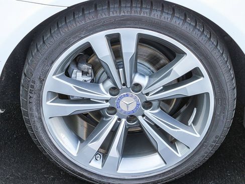 Used 2017 Mercedes-Benz E 400 Cabriolet image 12