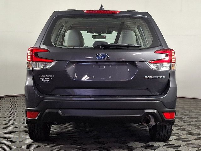Used 2023 Subaru Forester AWD/4WD image 8