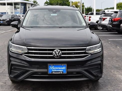 Used 2023 Volkswagen Tiguan S w/ Driver Assistance Package FWD image 4