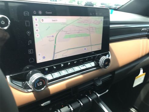 New 2025 GMC Canyon AT4 w/ Nightfall Edition image 16