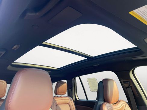 New 2026 Lincoln Aviator Reserve AWD/4WD image 15