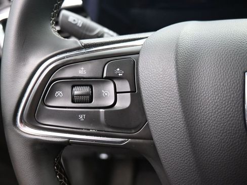 Used 2025 Buick Encore GX Preferred AWD/4WD image 20