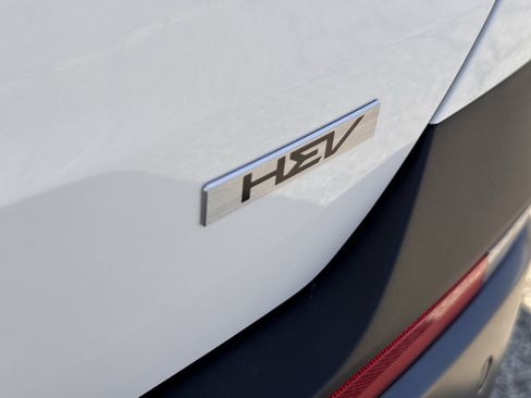 New 2027 Kia Carnival SX FWD image 16