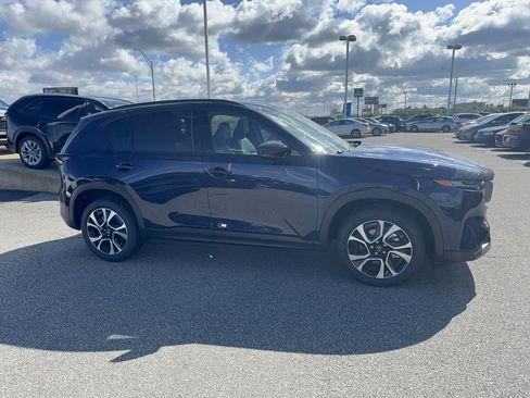 New 2026 MAZDA CX-5 Preferred AWD/4WD image 4