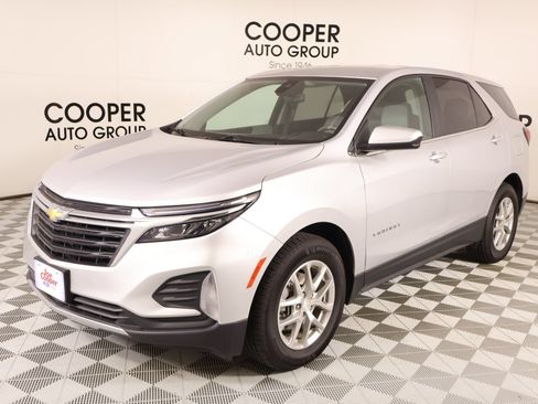 Used 2022 Chevrolet Equinox LT FWD image 9