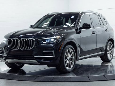 Certified 2022 BMW X5 xDrive40i w/ Premium Package image 6