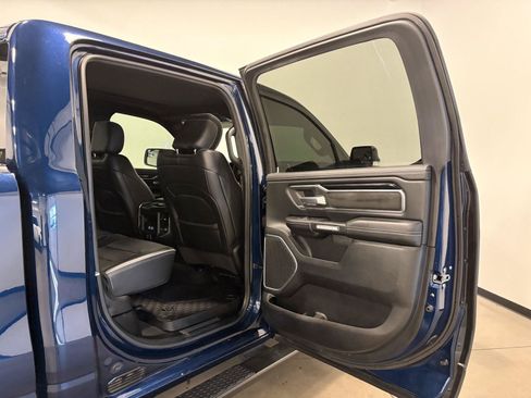 Used 2021 RAM 1500 Laramie w/ Sport Appearance Package AWD/4WD image 38